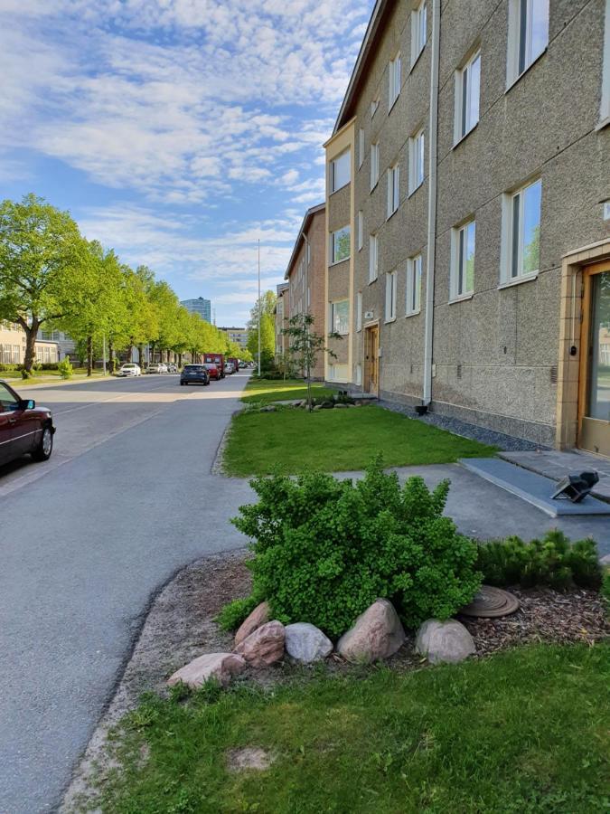 Tina'S Place Pori Bagian luar foto